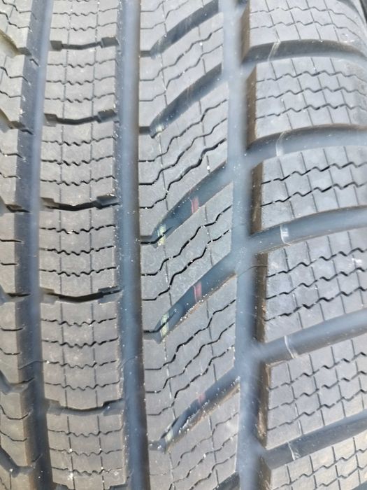 2025 Demo NOWE Komplet CONTINENTAL WinterContact TS870Pm215/60R17 96H