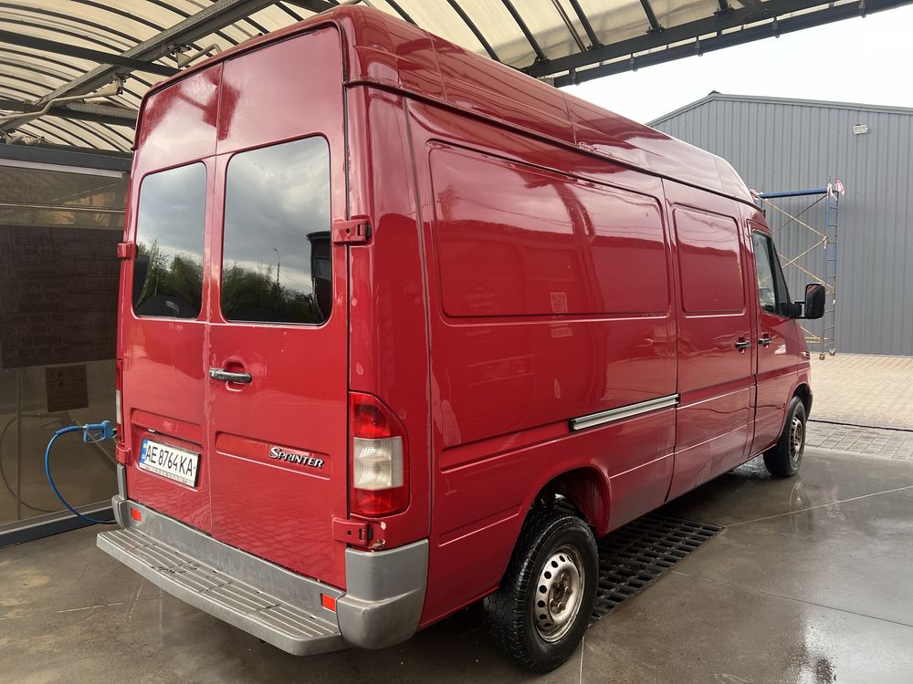 Mercedes-Benz Sprinter 2005