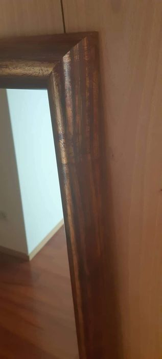 Espelho com moldura 1.50cm×0.40cm