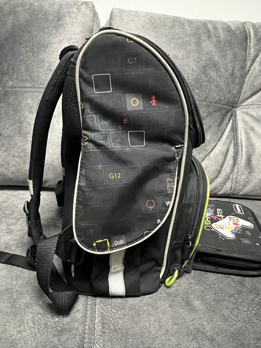 Портфель шкільний рюкзак  Kite + пенал в подарунок