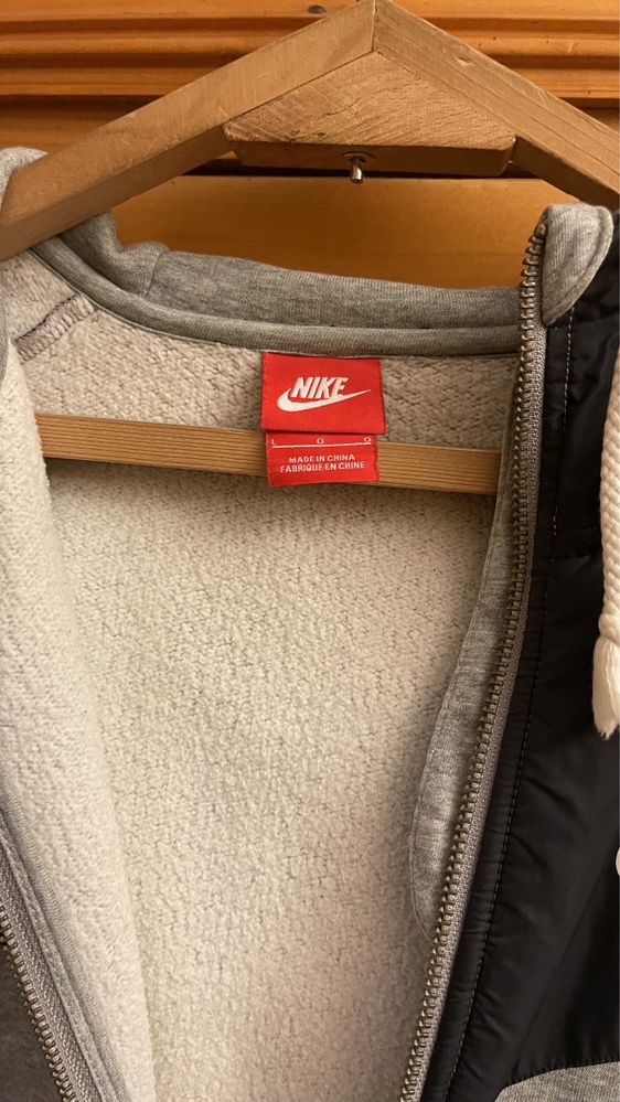 Nike кофта в чудовому стані