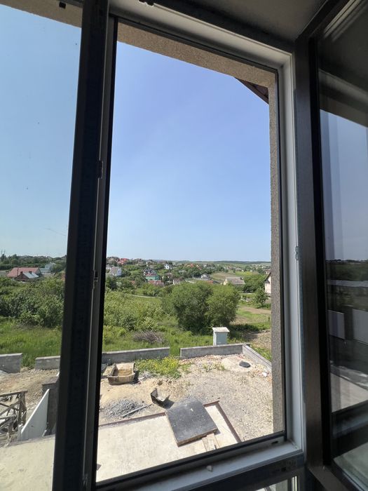 Затишний будинок у тихій локації ,подалі від місцевої метушні , Обарів