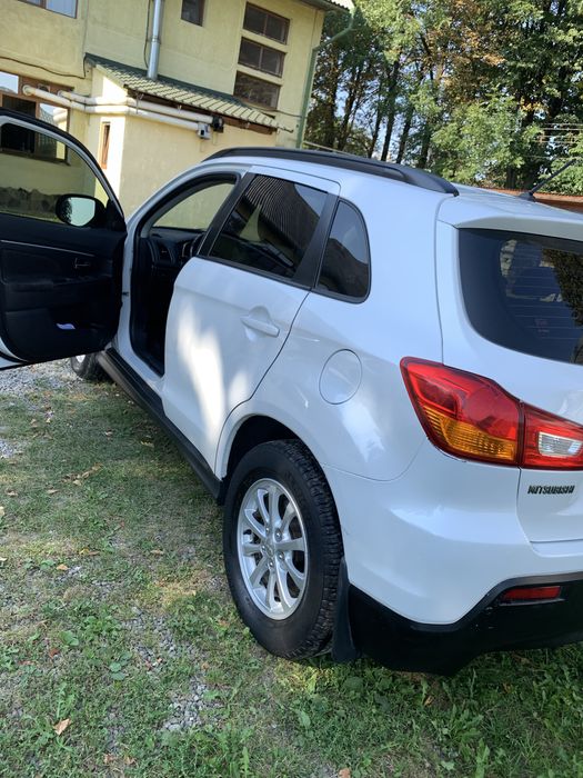 Продаж Mitsubishi ASX кросовер