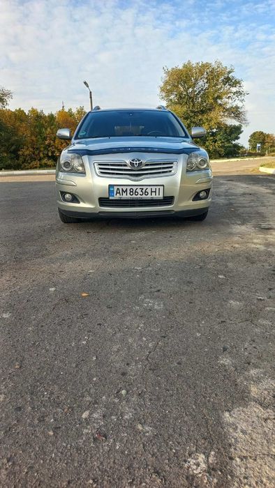 Продам Toyota Avensis