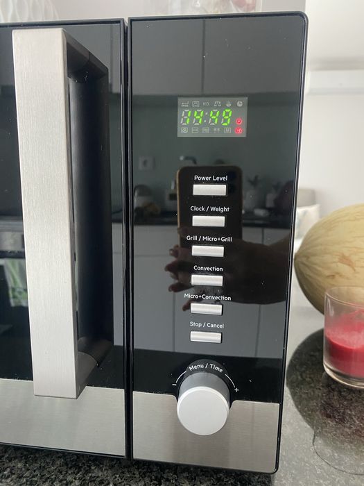 Microondas com forno e grill 30 litros