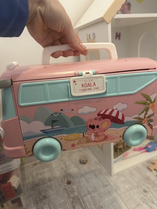 Koala bus іграшки, автобус з меблями