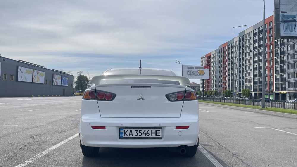 Mitsubishi lancer X