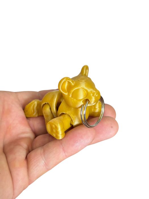 Brelok ruchoma Lwica, druk 3D, dekoracja-mini figurka-zabawka-prezent
