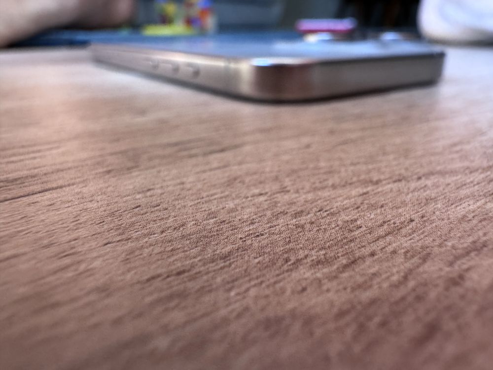Apple Iphone 16 pro Titâtanio Natural 128GB com fatura e garantia
