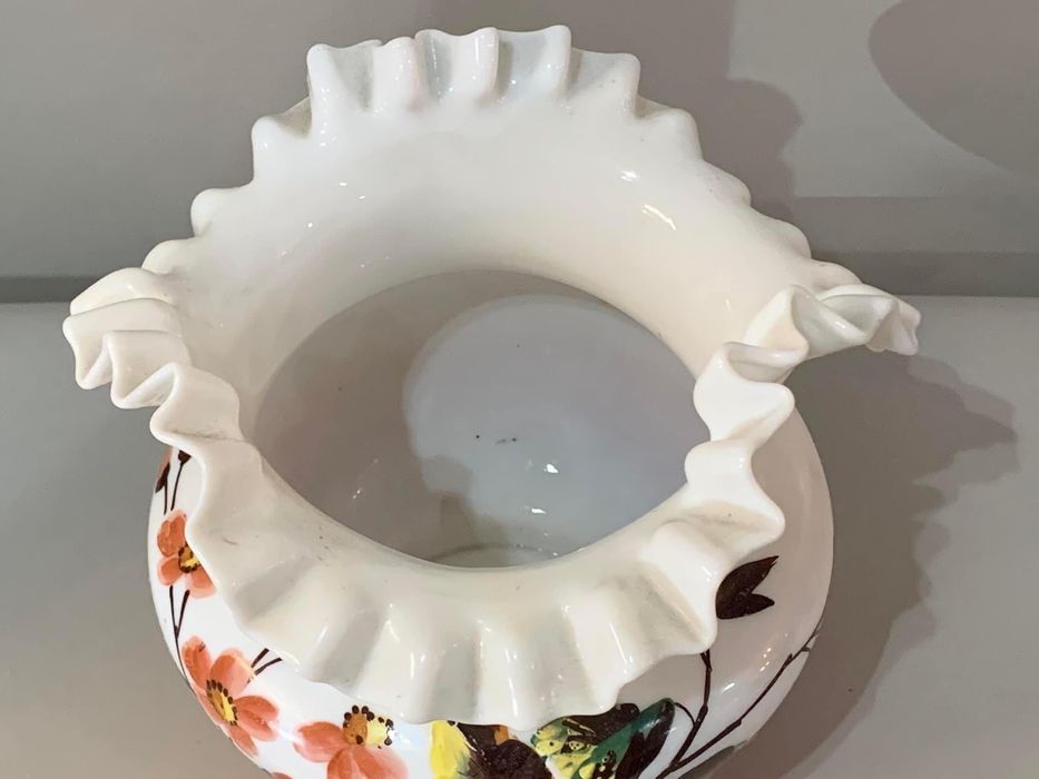 Jarra opalina bordo de folho