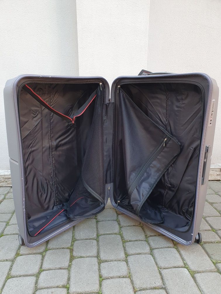 AIRTEX 245 Франція 100% polypropylene валізи чемоданы сумки на колесах