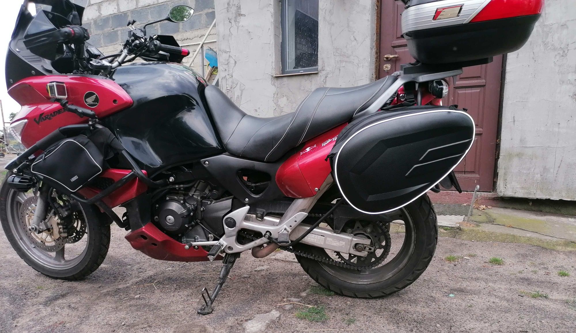 Motocykl Honda Varadero XL 1000V