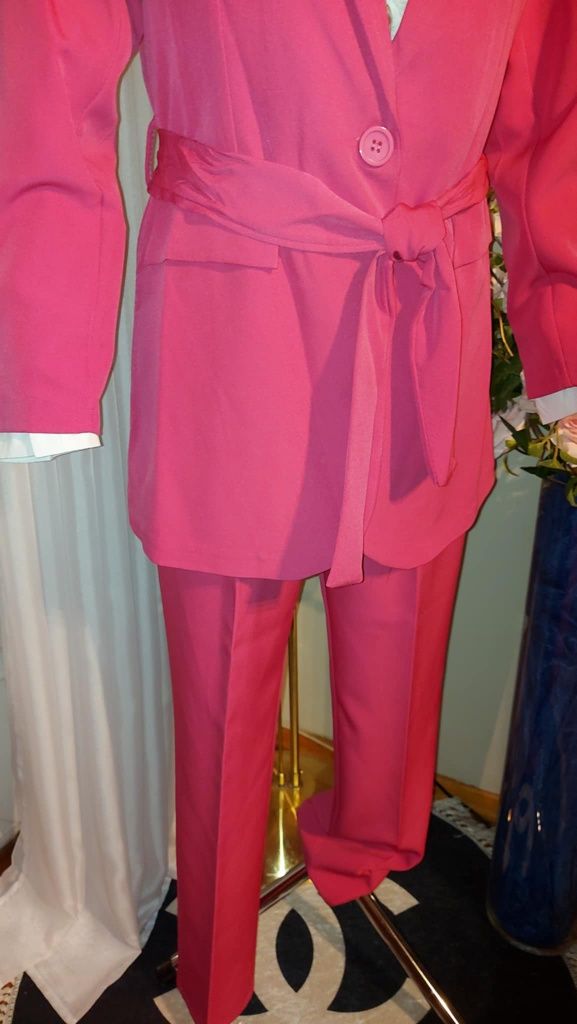 Garnitur damski rózowy