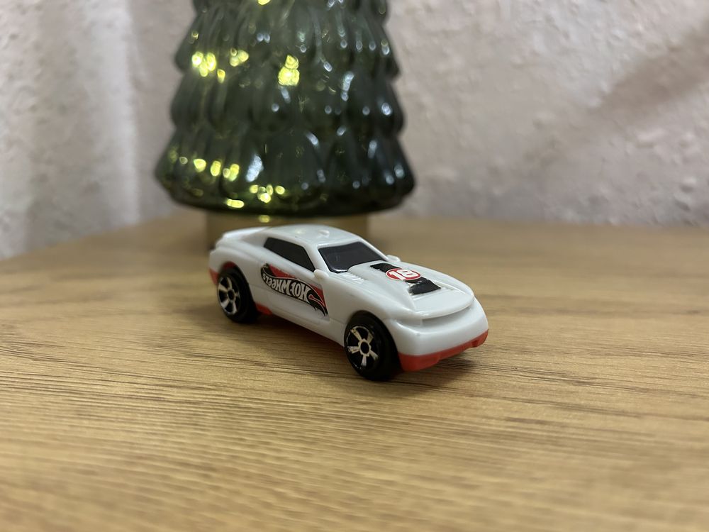 Колекційна машинка : Hot Wheels , 2019, Mettel