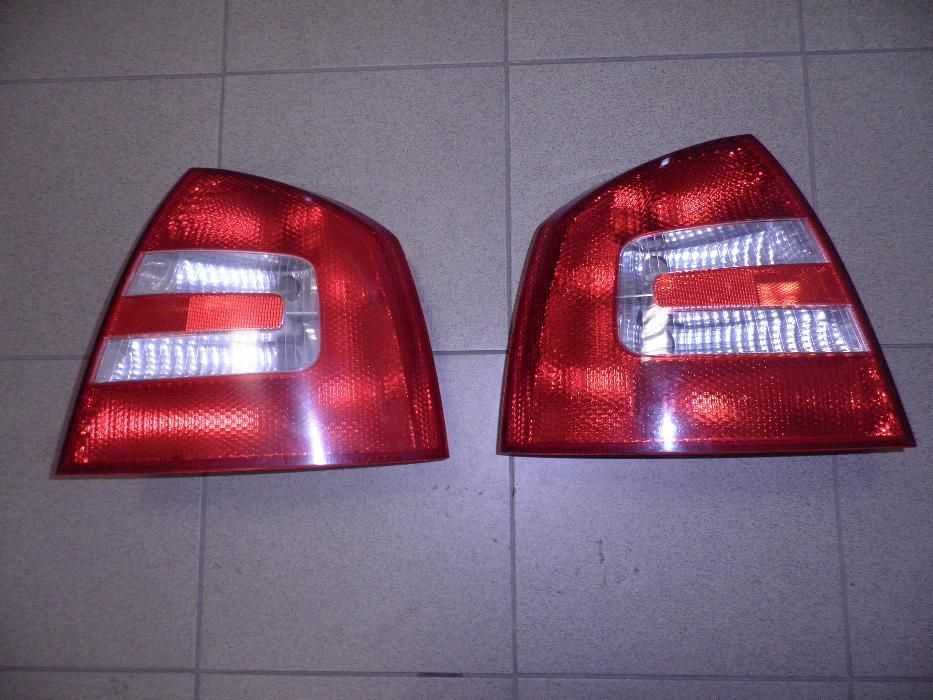 Фонарь на Skoda Octavia А5 новые