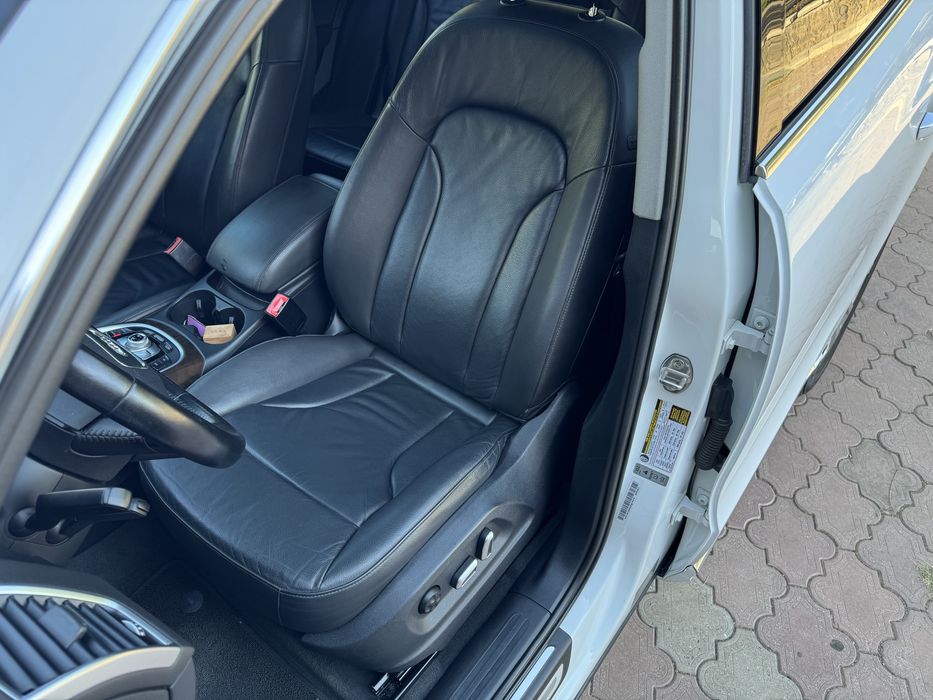 Audi Q5 2015 /рідна фарба\