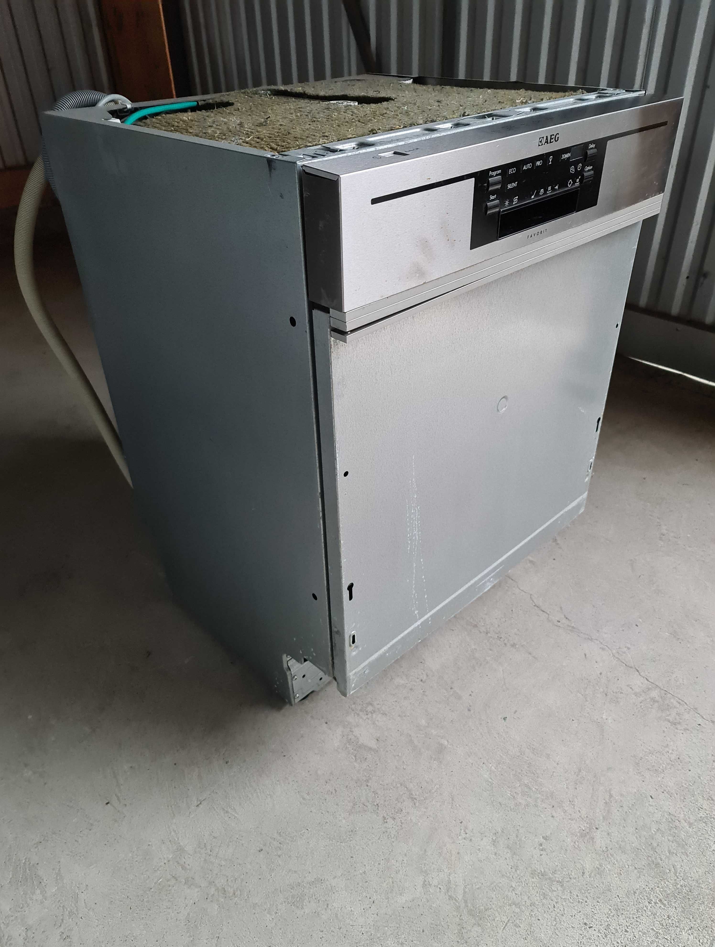 Встроенная посудомоечная машина AEG 60 Cm / F66702IM0P