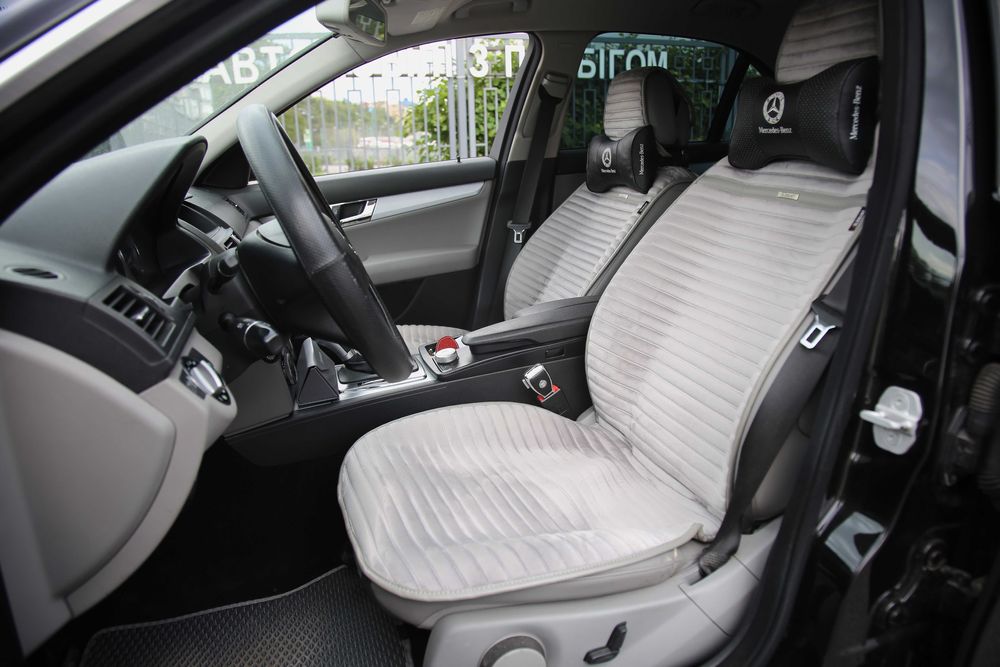Mercedes-Benz C-Class 2008