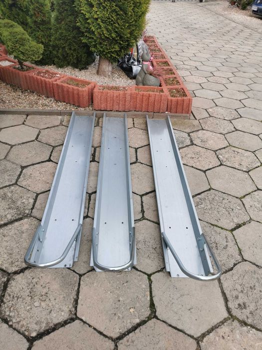 sprzedam najazdy motocyklowe rynny transportowe