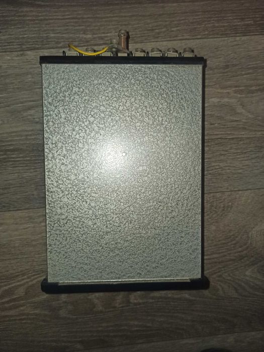 Lumel Regulator temperatury 0-200 C / 220V