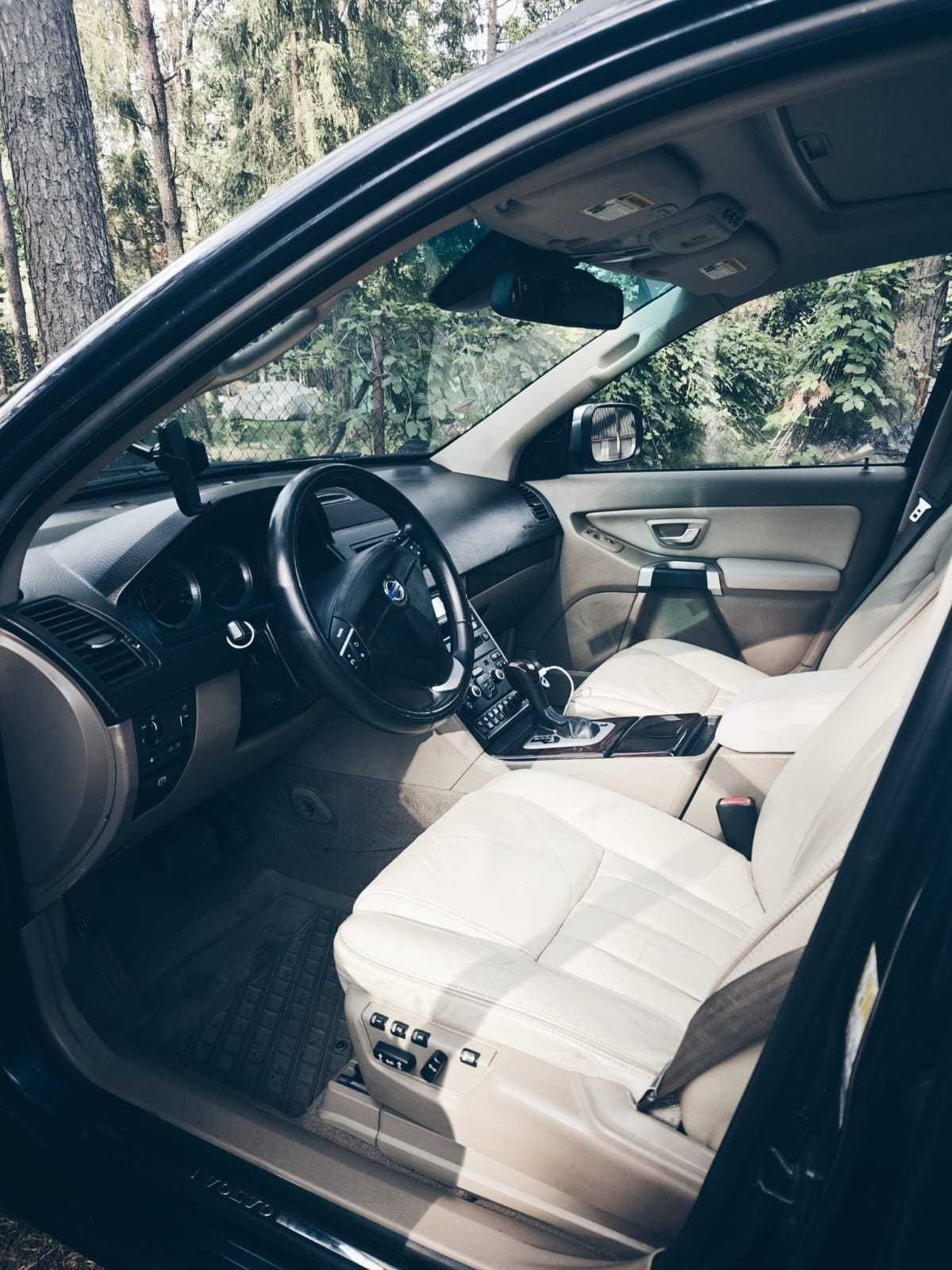 Volvo XC90 3.2 AWD Momentum 2012