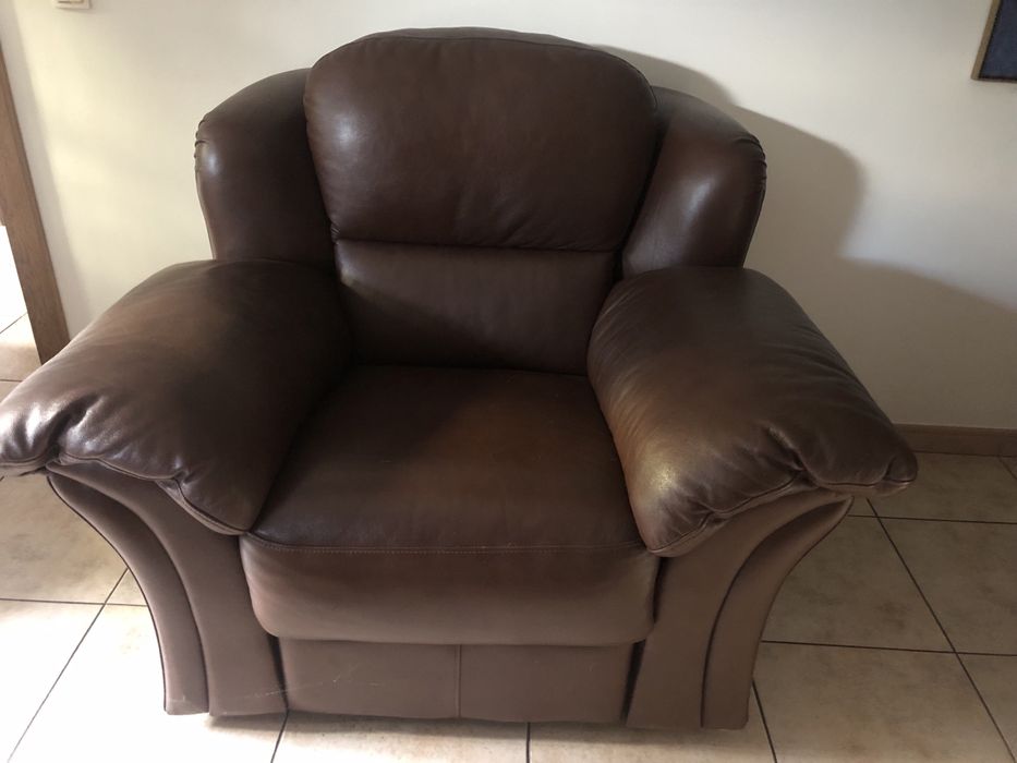 Fotel skórzany rozkładany