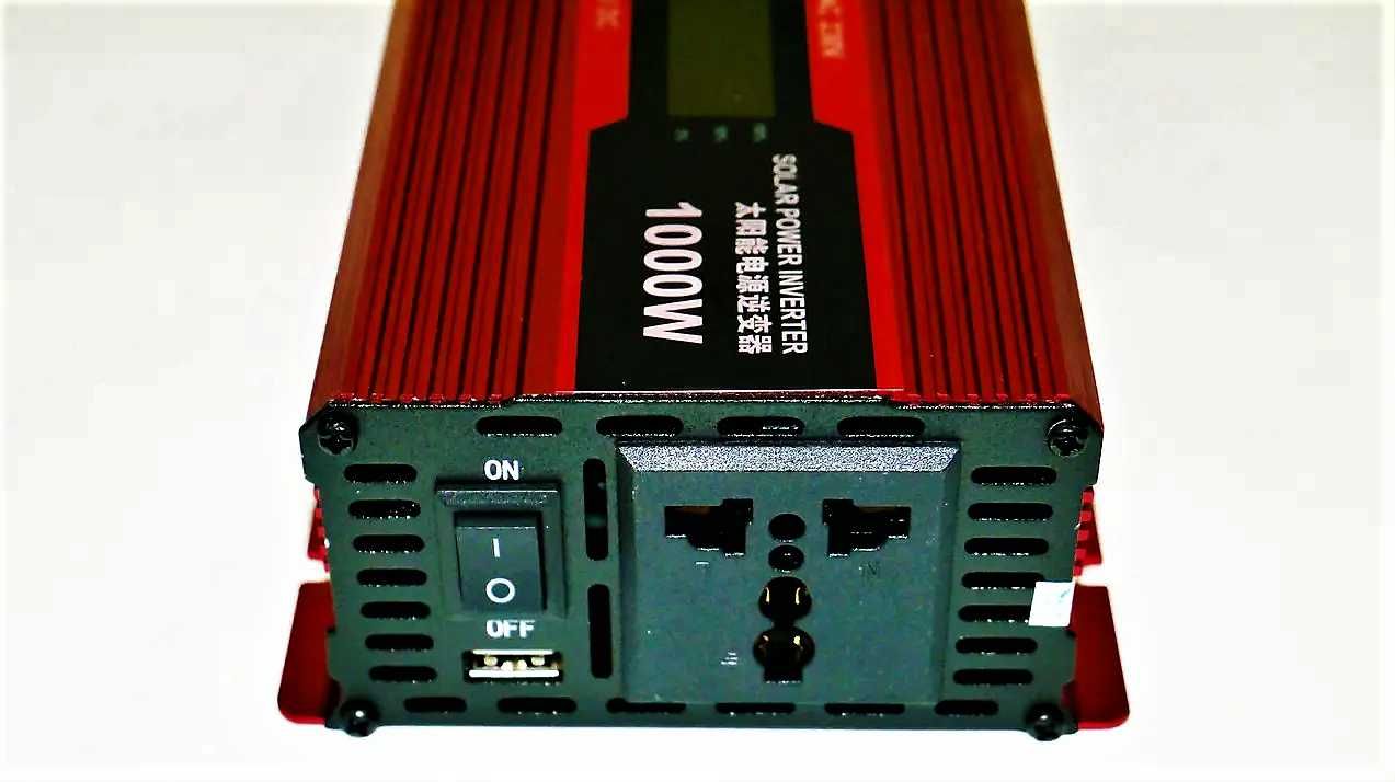 Инвертор 12V-220V 1000W з LCD дисплеєм преобразователь