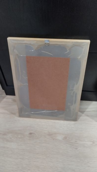 Quadros antigos com fotos dos Metallica  e Iron Mainden