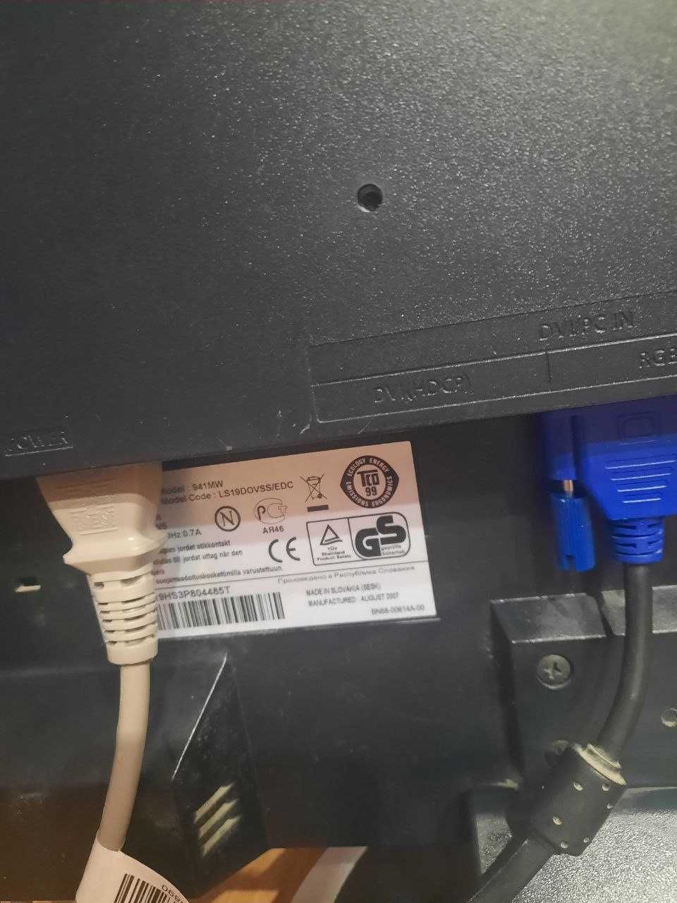 Монітор Samsung з TV тюнером