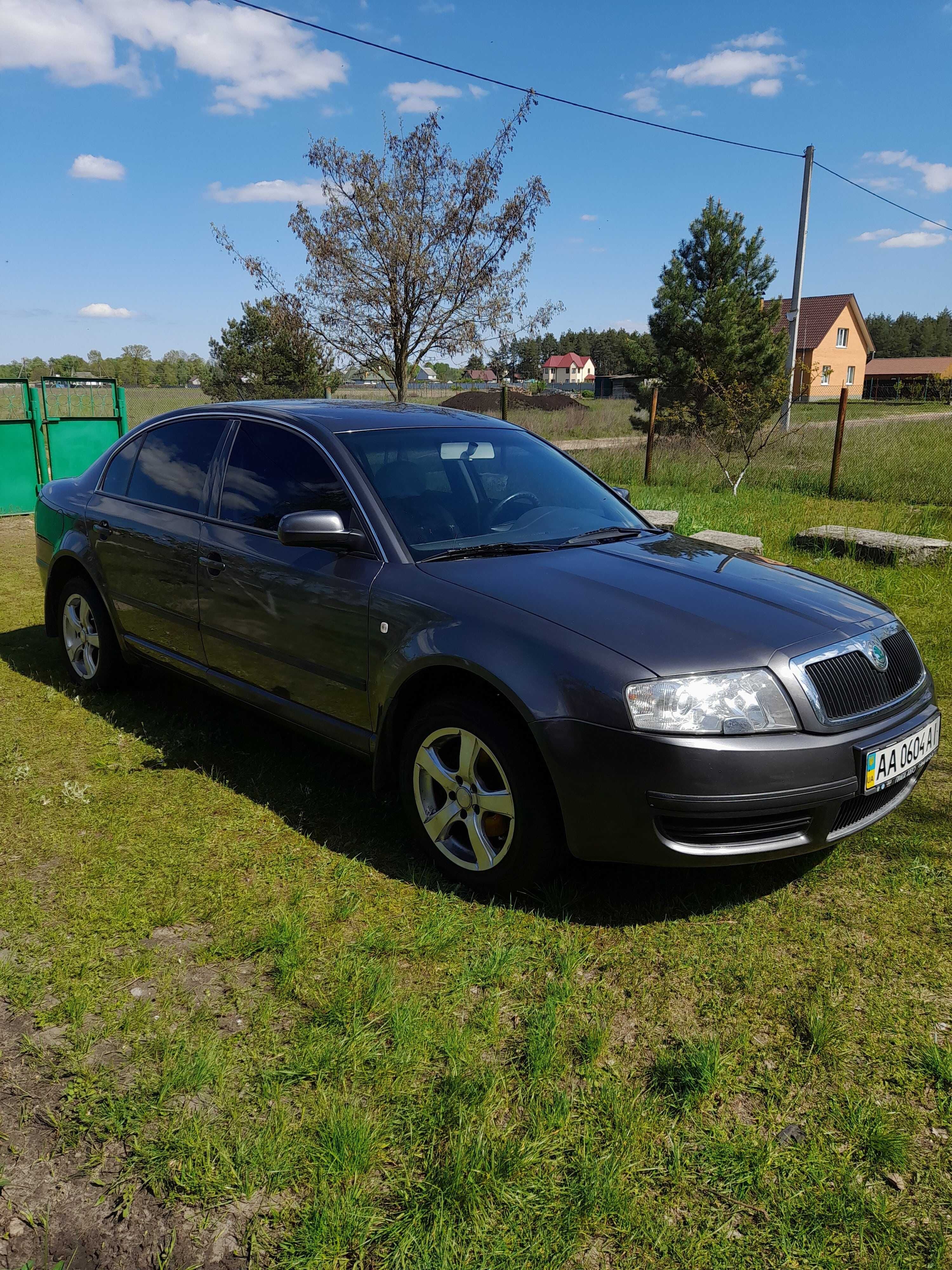 Skoda Superb 2005  року