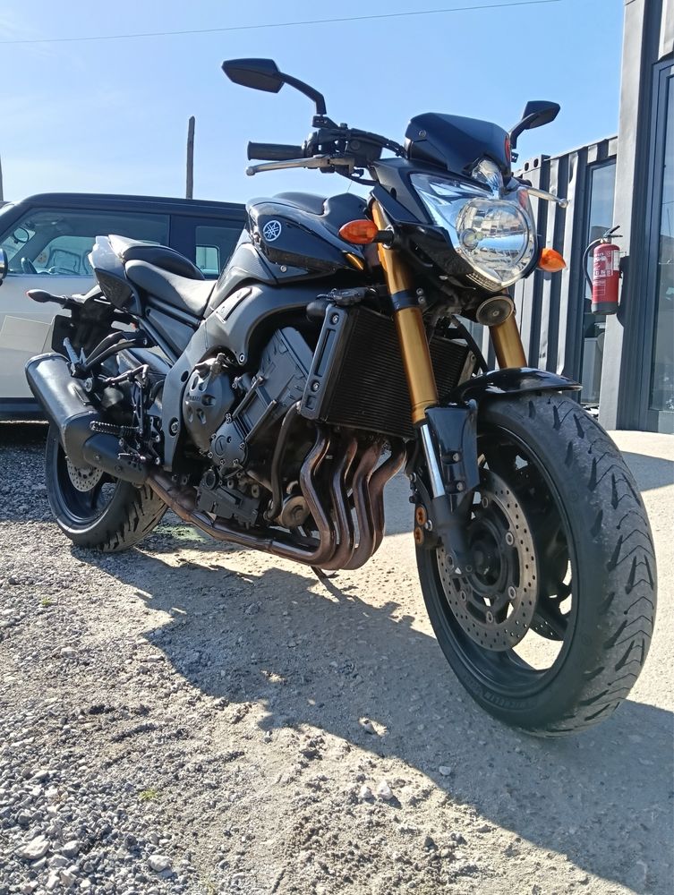 Yamaha FZ8 - Naked Bike