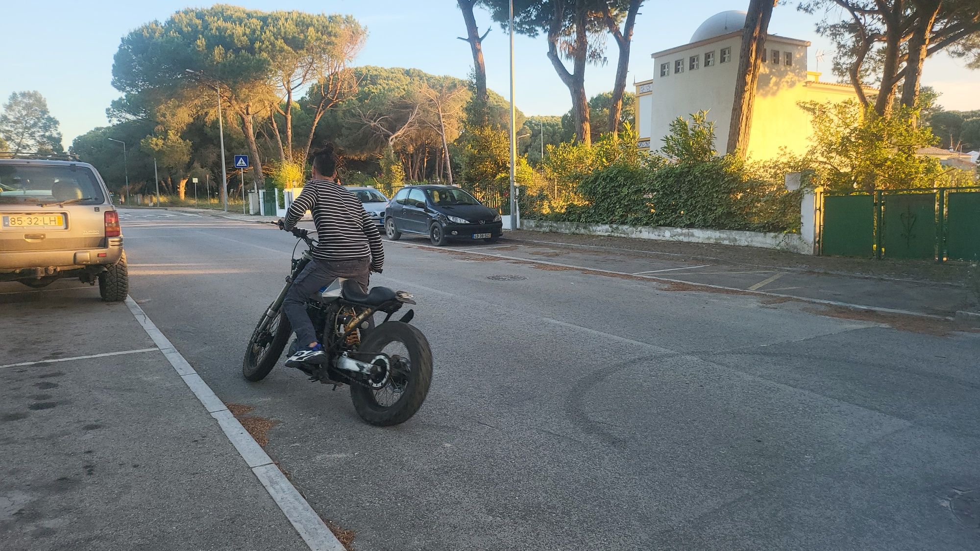 Tenere 660 scrambler