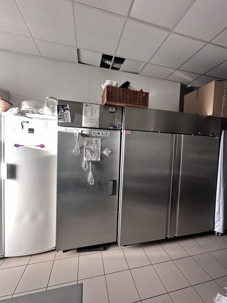 Manufaktura  cukiernicza w Szczytnikach - za odstępne
