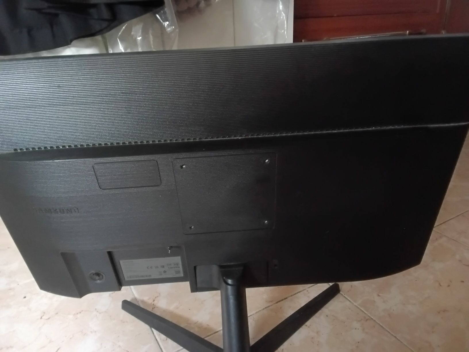Monitor Samsung 27"