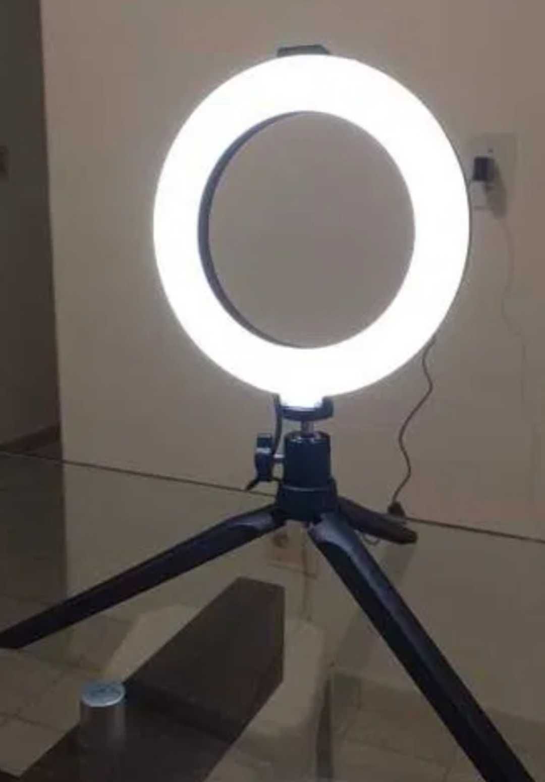LED кільцева лампа діаметром 16 см