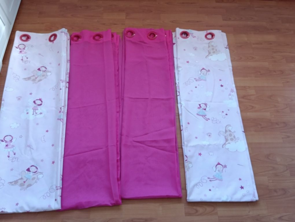 Decoração têxtil para quarto bebé menina