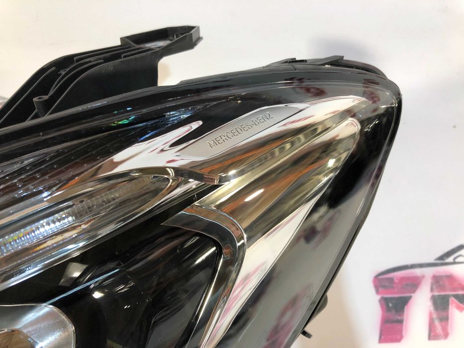 Farol Frente Otica MERCEDES CLA W117 LED Esquerdo Original
