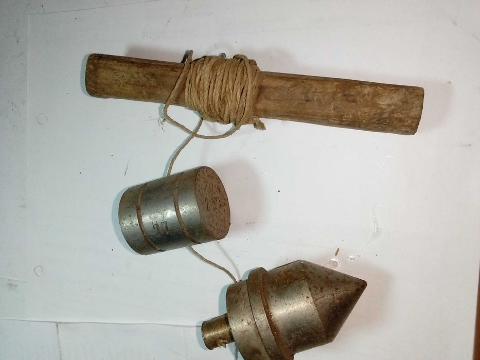 Fio de prumo construção civil