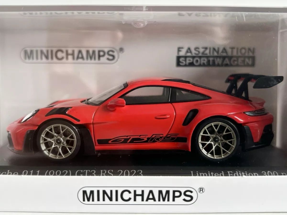 Minichamps 1:43 Porsche 911 (992) GT3 RS ano 2023