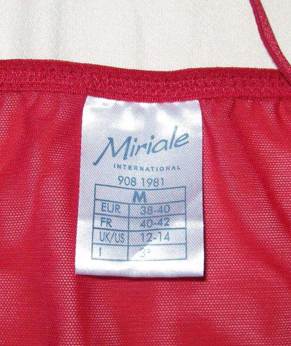 Koronkowa sexi koszulka czerwona rozmiar M/L; 38/40