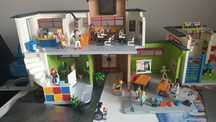Playmobil Duża szkoła z wyposażeniem 9453
