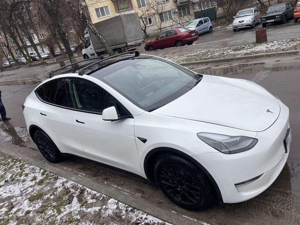 Tesla Model Y рейлинги на крышу оригинал разборка