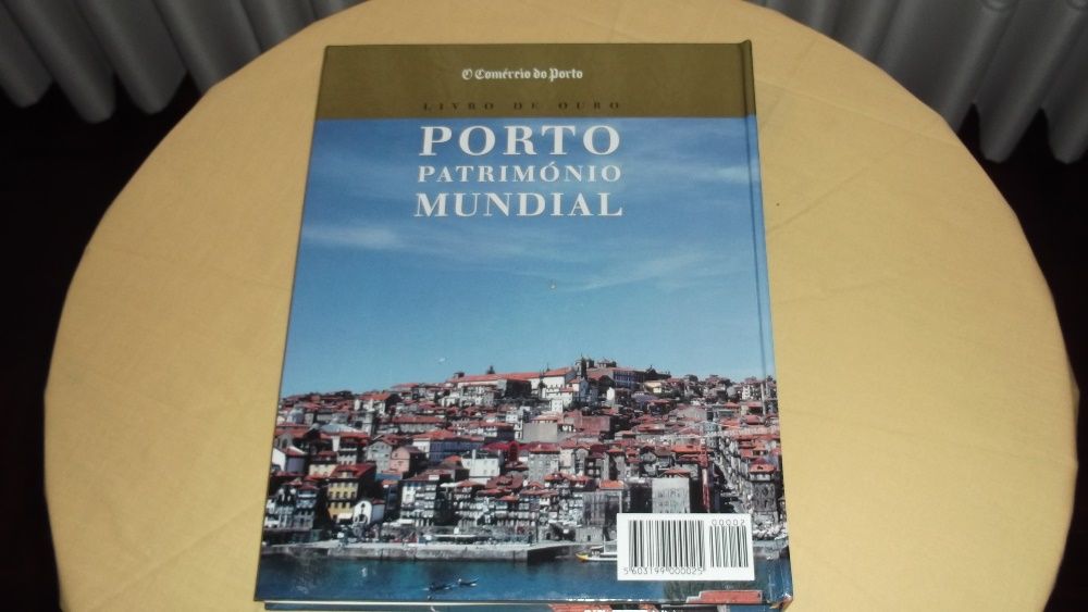 livro de Ouro Porto Patrimonio Mundial muito lindo