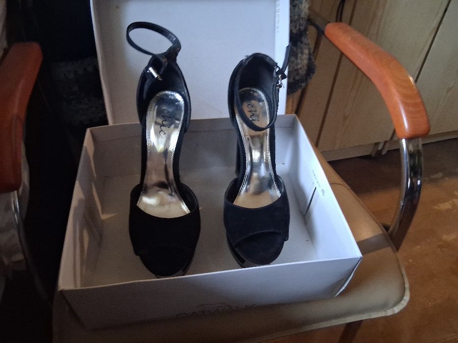 Buty nowe rozmiar 40