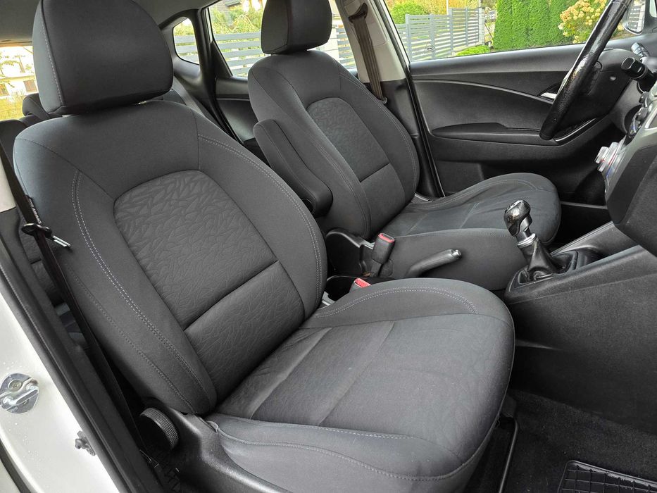 Hyundai ix20 1,4 MPI 90KM ACTIVE klima, PDC alufelgi zadbany