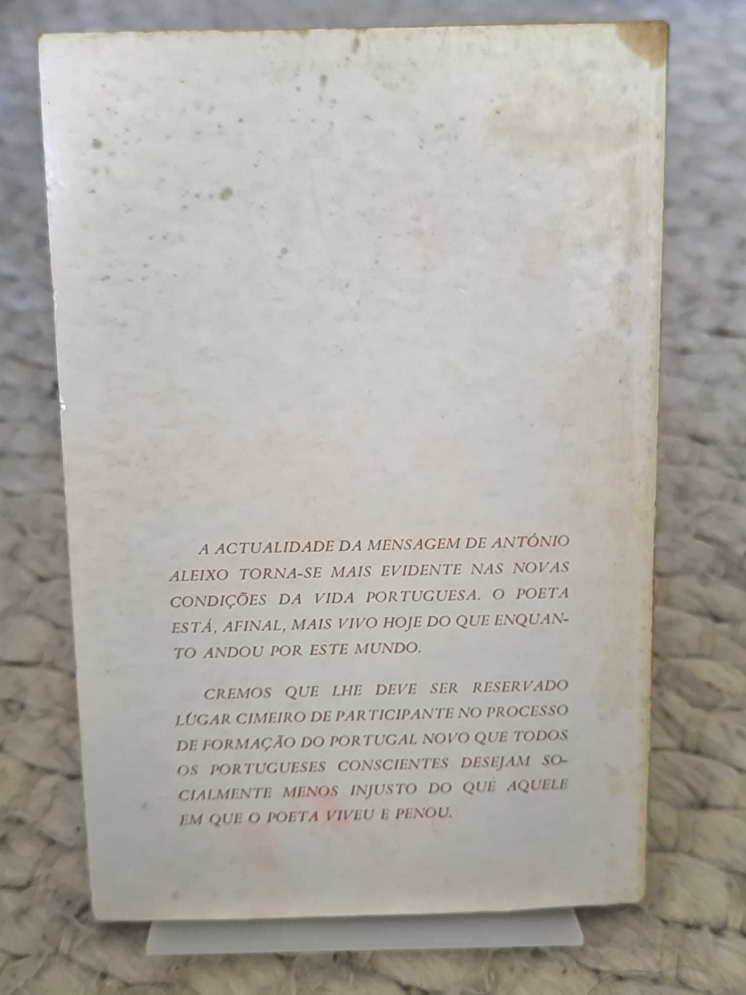 Este livro que vos deixo
de António Aleixo