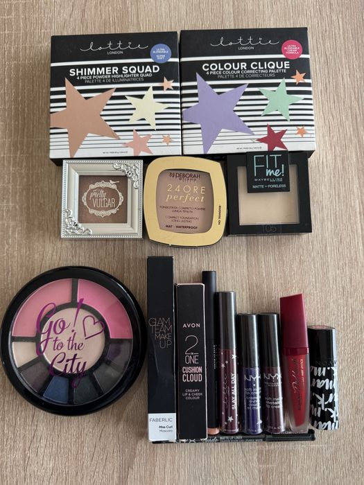 Kit maquilhagem nova