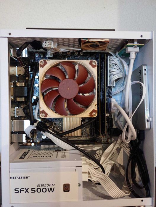 PC Gaming COMPACTO 7L - i5-7500 (7ª Gen) + GTX 1660 3GB - Noctua SFF