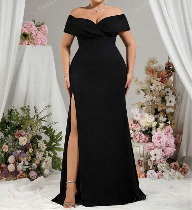 Czarna sukienka dluga wiązana gorsetowa rozciecie