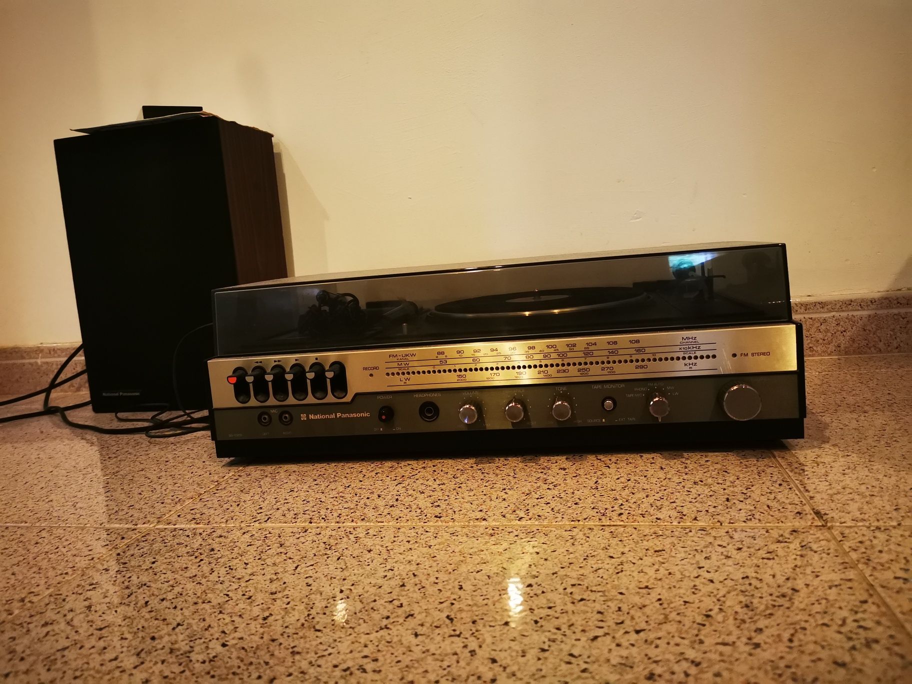 Giradiscos National Panasonic